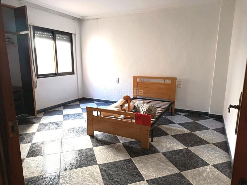 Foto cddb1506-f6d9-4beb-92c3-002fdc9ce353. Casa amb aparcament a Oliva pueblo Oliva