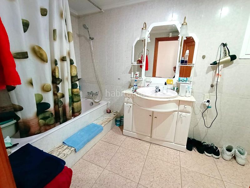 Foto 0da56a46-2a68-428c-a264-6dadfe6fbd1c. Pis a Oliva pueblo Oliva