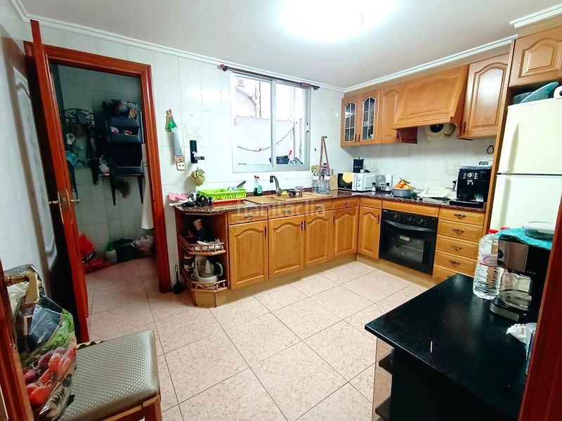 Foto 5b298346-29b2-4a0e-8dfe-346565937abe. Pis a Oliva pueblo Oliva