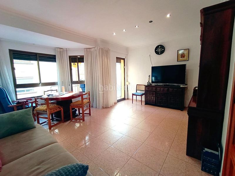 Foto dc830f0d-3751-49e8-a546-20316b1c9e03. Pis a Oliva pueblo Oliva