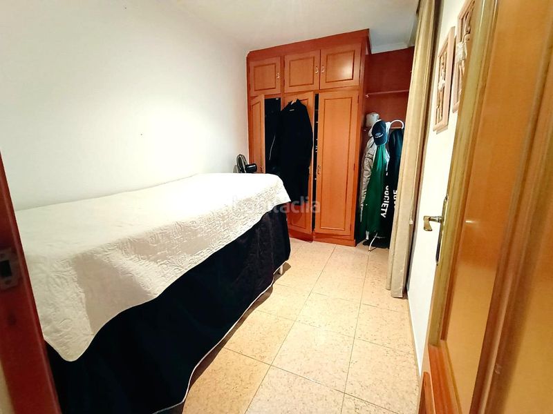 Foto ffc3d206-e8d1-44bc-9414-a713589d94a3. Pis a Oliva pueblo Oliva