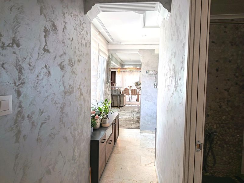 Foto be850a2c-483b-42d4-8d1a-e0e0624b23cf. Pis a Oliva pueblo Oliva