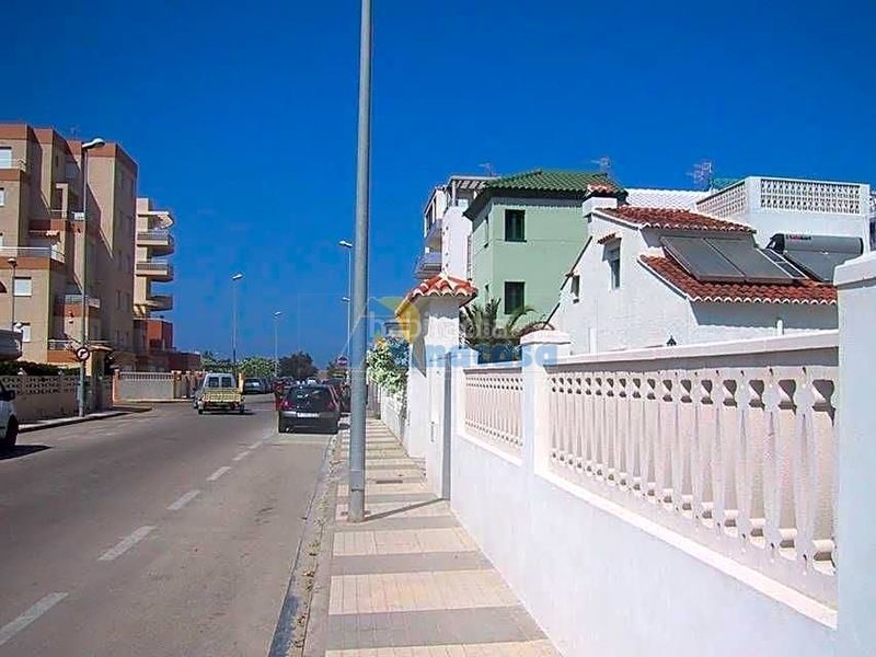 Foto abe32101-5d0c-409a-bb1d-5001da831ec7. Casa a Oliva playa Oliva