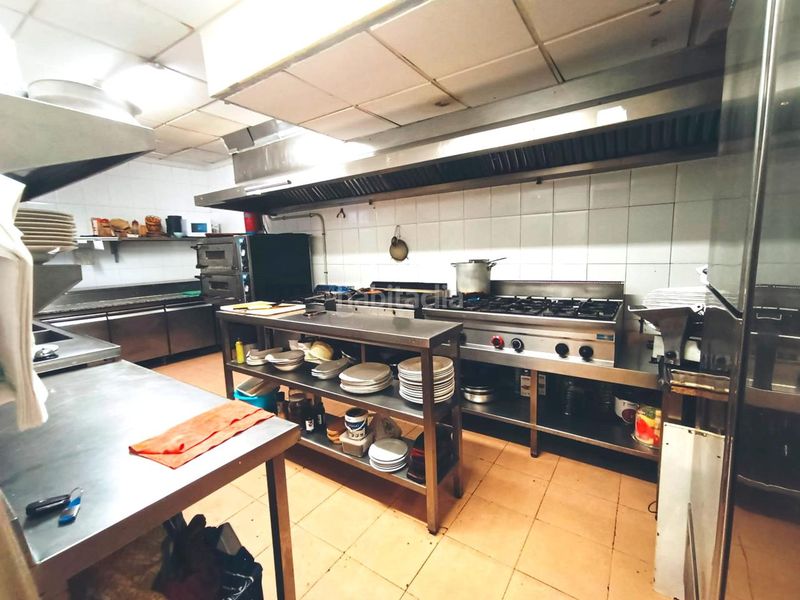 Foto 20103623-e5e8-43f3-b4d9-4fab1fc455a0. Local comercial a Poblets (els)