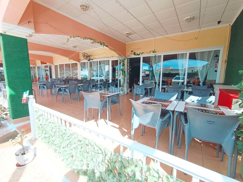 Foto 5bce7682-5b5b-406b-b020-3ba57689b49f. Local comercial a Poblets (els)