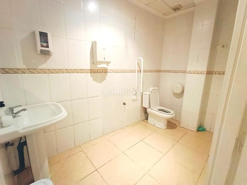 Foto 6e5da8b9-cb09-48b3-bd36-878abac8bc86. Local comercial a Poblets (els)