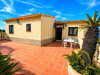 Casa en Font d´en Carròs (la). Villa con increibles vistas al mar