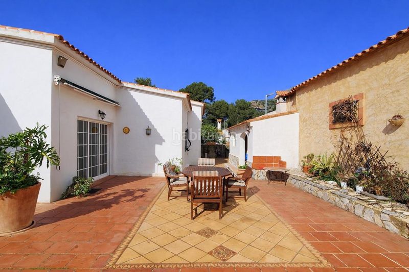 Foto a7560752-3c4b-4085-bbcf-bab6863bc105. Casa amb calefacció aparcament piscina a Barx