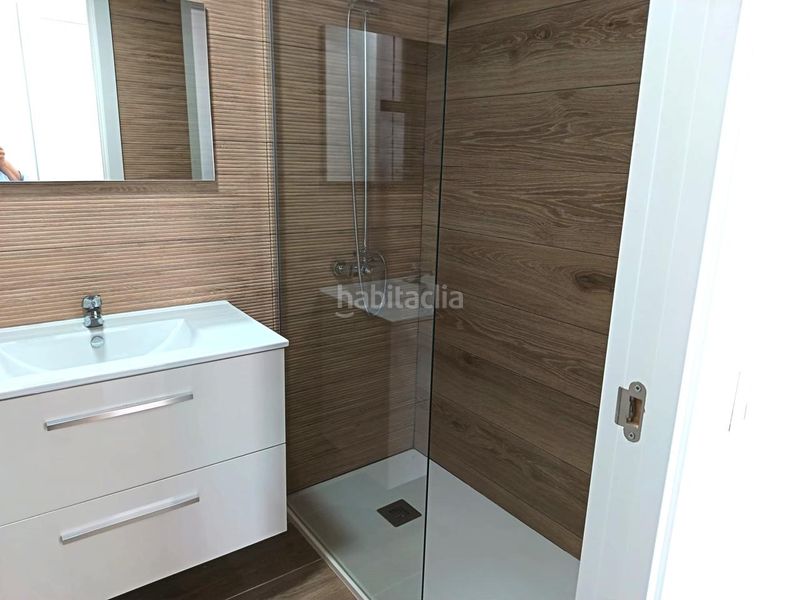 Foto c9d9eab8-9697-432e-8e21-11d2b718acf1. Pis a Oliva pueblo Oliva