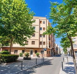 Pis  Pintor josep segrelles. Piso con ascensor en oliva