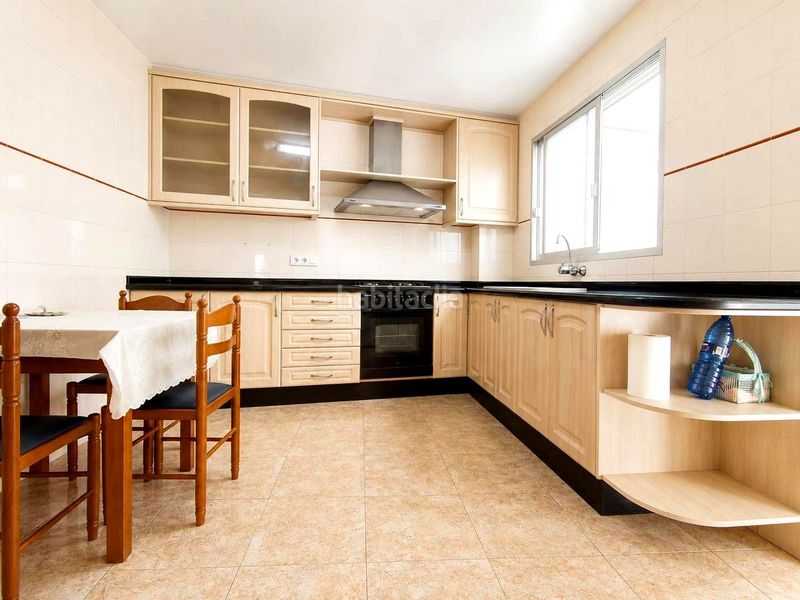 Foto 44f26454-b7be-4671-9b15-9c10716b23e1. Casa a Oliva pueblo Oliva