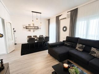 Etagenwohnung in Rafelcofer. Piso reformado  con dos balcones y vistas
