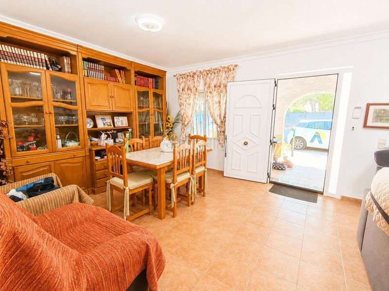 Foto 11ee37a1-975e-460e-a4a6-957bb73b173c. Casa a Oliva playa Oliva