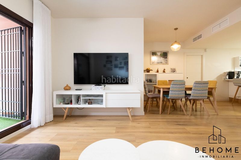 Foto 355fe9cf-b683-49a3-8296-0ecbf0dc07a6. Planta baixa amb aparcament piscina a Arroyo de la Miel Benalmádena