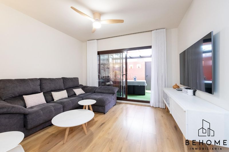 Foto 73f196df-c258-4a63-8878-3806bfb0a01f. Planta baixa amb aparcament piscina a Arroyo de la Miel Benalmádena