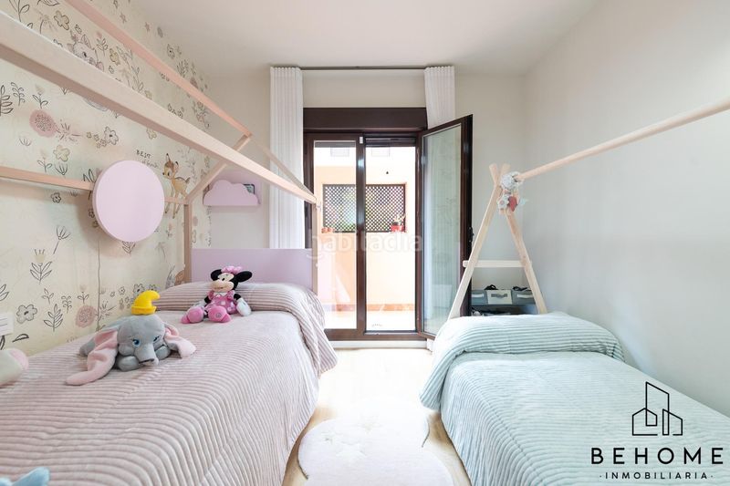 Foto 75af77c0-3272-4b1f-8981-8d494c3f0e46. Planta baixa amb aparcament piscina a Arroyo de la Miel Benalmádena