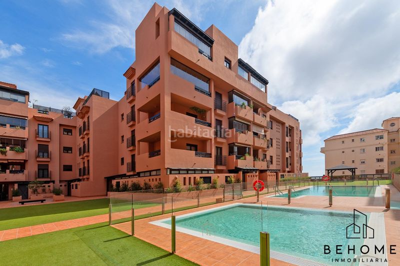 Foto 8ce8364b-be21-4e55-9b64-3440981bac7a. Planta baixa amb aparcament piscina a Arroyo de la Miel Benalmádena