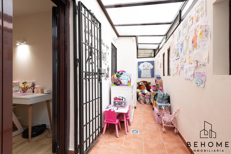 Foto aafe4472-398c-480d-b3c0-de4dc9e08826. Planta baixa amb aparcament piscina a Arroyo de la Miel Benalmádena