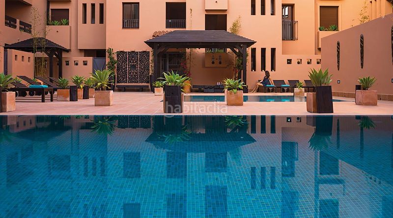 Foto ecacd3e6-5363-4577-a9ce-d1602d52b516. Planta baixa amb aparcament piscina a Arroyo de la Miel Benalmádena