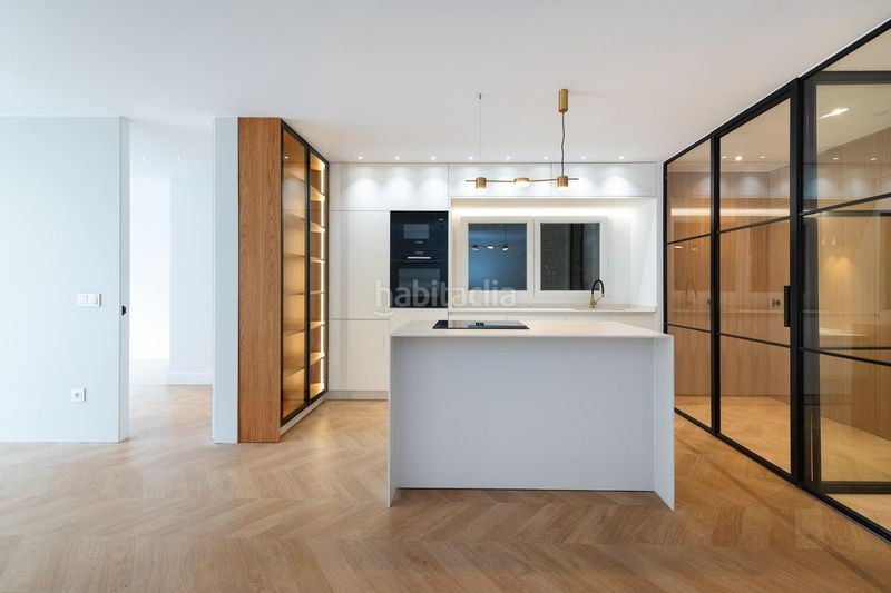 Foto bae9ea3b-1e9c-45e0-b0eb-89578e7c0494. Pis a La Malagueta - Monte Sancha Málaga