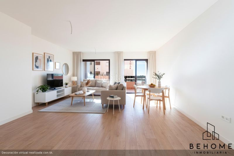 Foto 6f9f0e0d-42eb-4158-a81d-28cce1607fa3. Pis amb aparcament piscina a Arroyo de la Miel Benalmádena