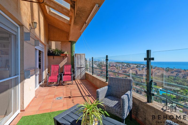 Foto abb36f3b-7b80-46f0-946c-fb50180555a4. Àtic amb aparcament piscina a La Alcaidesa