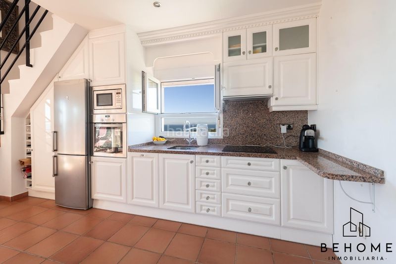 Foto c1e29bd0-72c6-4880-a3f8-c6c41ede77e9. Àtic amb aparcament piscina a La Alcaidesa