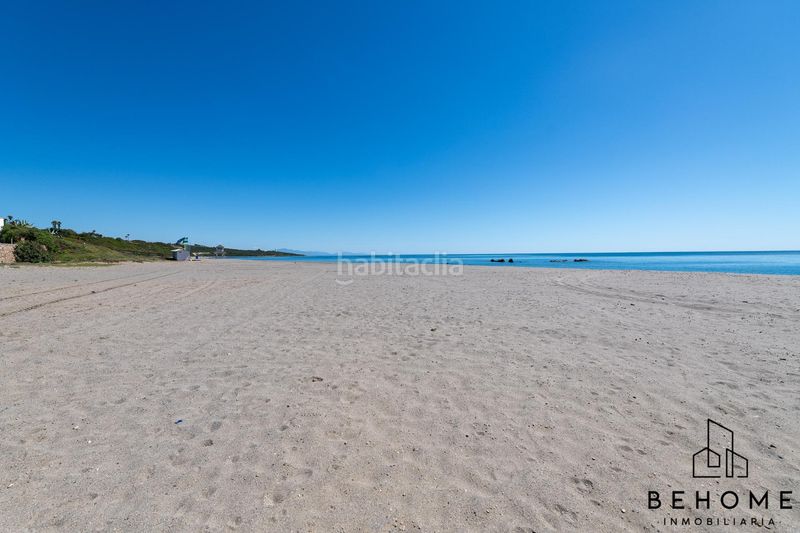 Foto c6058a0a-8de2-40ff-b01f-d66dacbbdc99. Àtic amb aparcament piscina a La Alcaidesa