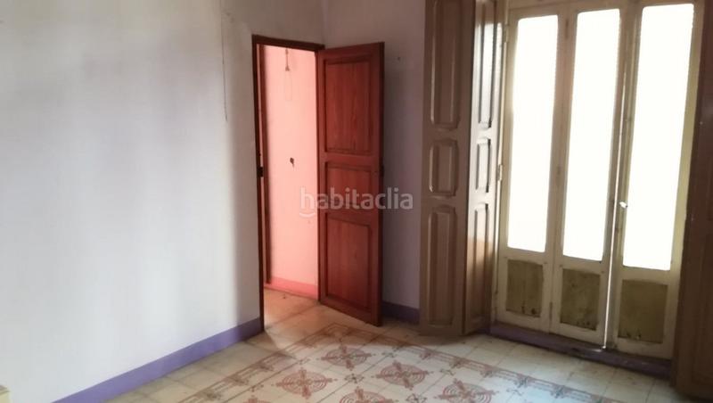 Foto 1940cccb-5d17-432a-a81f-71b9117199f6. Casa alg074 - fincas girbés presenta casa en calle dels mont . en Algemesí