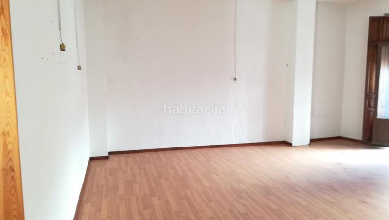 Foto c6e71272-29f9-471e-acb4-b00efe67ec9e. Casa alg074 - fincas girbés presenta casa en calle dels mont . en Algemesí