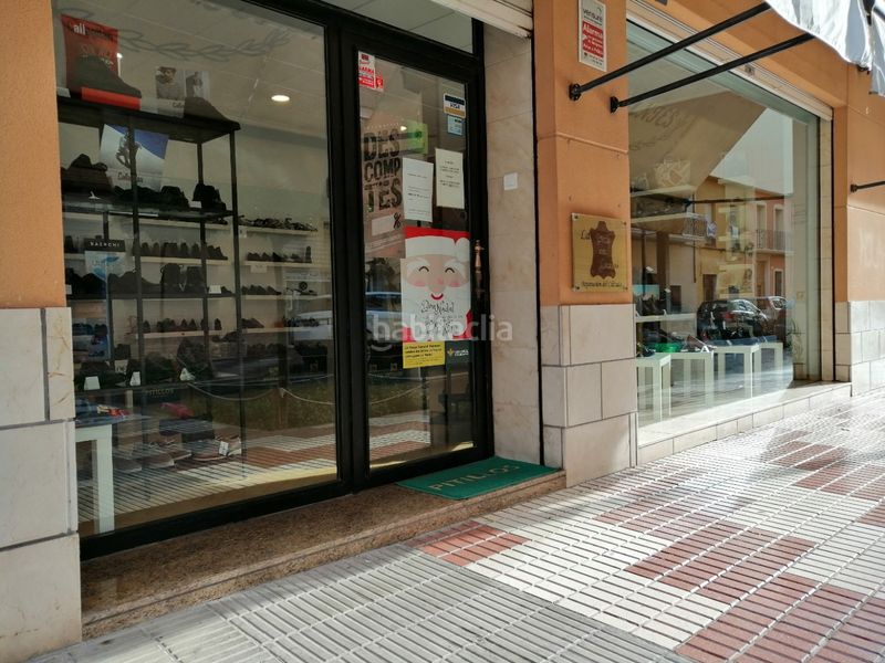 Foto c17808d1-a573-4265-9ea6-2a3b06e473f3. Local comercial a Algemesí