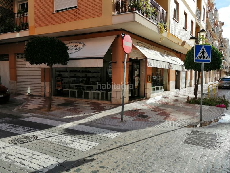 Foto cac309d6-f341-4a28-bd2d-888dc6fd67a4. Local comercial a Algemesí