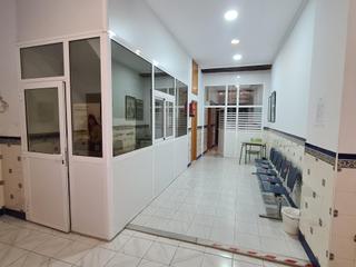 Location Local commercial  Carrer carrer de la parra. Alg504  local comercial de 170m2 en la calle la parra de algemes
