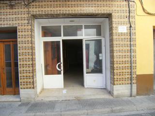 Local Comercial  Castellón de la plana. Alg735  fincas girbés presenra local comercial en zona céntrica
