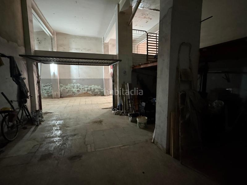 Foto 87584414-bf73-4ec9-b257-a78e783cb0f6. Aparcament cotxe a Algemesí