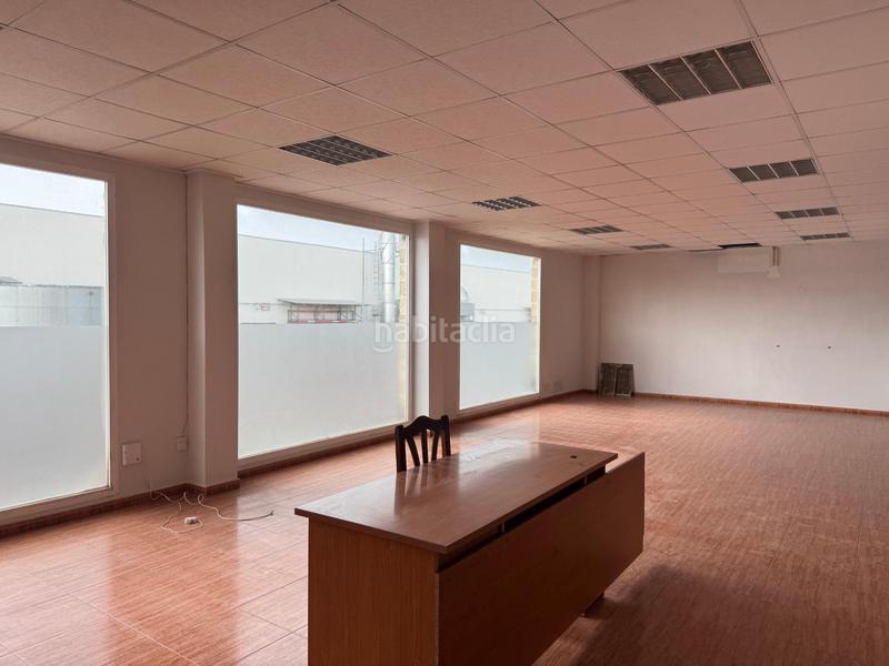 Foto 0b55a774-2607-4e8a-903c-879a035642fb. Fabrikhalle in Algemesí