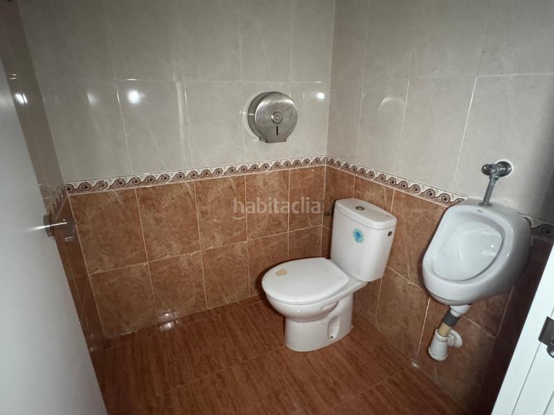 Foto 84133aca-2e7a-4e54-8b27-5943d2f4e396. Fabrikhalle in Algemesí