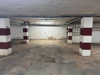 Aparcament cotxe  Calle lepanto. Alg800  plaza de garaje para coches pequeños y motos en la calle