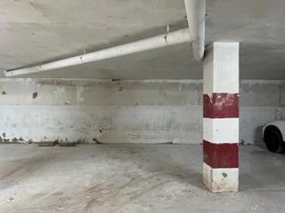 Lloguer Aparcament cotxe  Salvador castell. Alg342  garaje de 12m2 en el parque salvador castell de algemesí