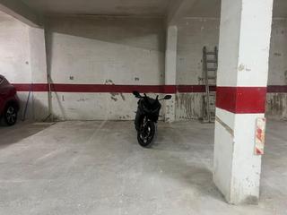Parking coche  Plaza  ribera. Alg344  garaje de 10m2 en la plaza de la ribera de algemesí