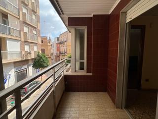 Pis  Calle figueres. Alg241  piso de 130m2 en la calle figueres de algemesí  zona cen