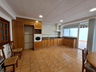 Appartement à Algemesí. Alg116  piso de 106m en calle maria auxiliadora