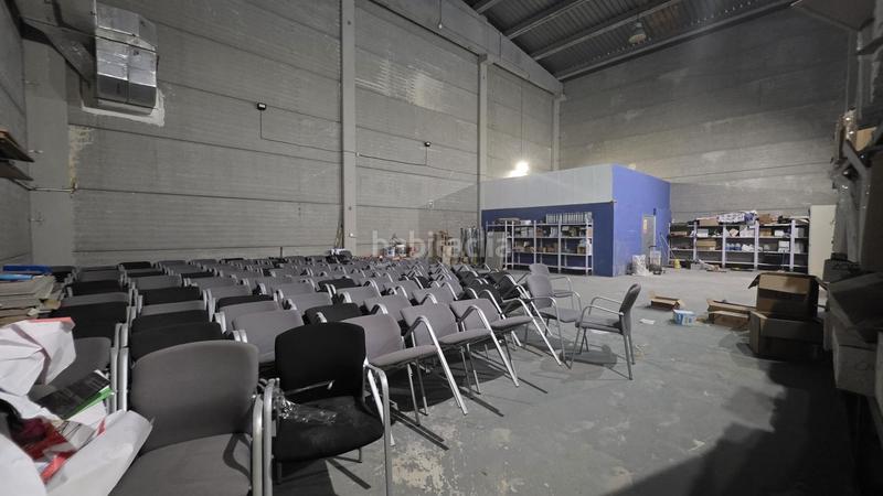 Foto 8af742b3-1be2-4c5e-b6d3-ce1980f1b910. Fabrikhalle in Algemesí