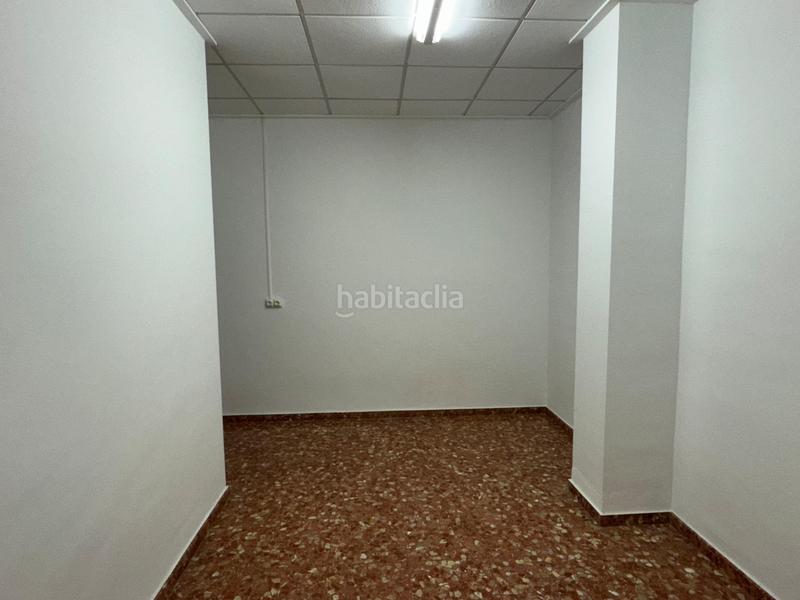 Foto d93ad343-b222-4ea2-8d6d-ed4645a6871d. Geschäftsraum in Algemesí