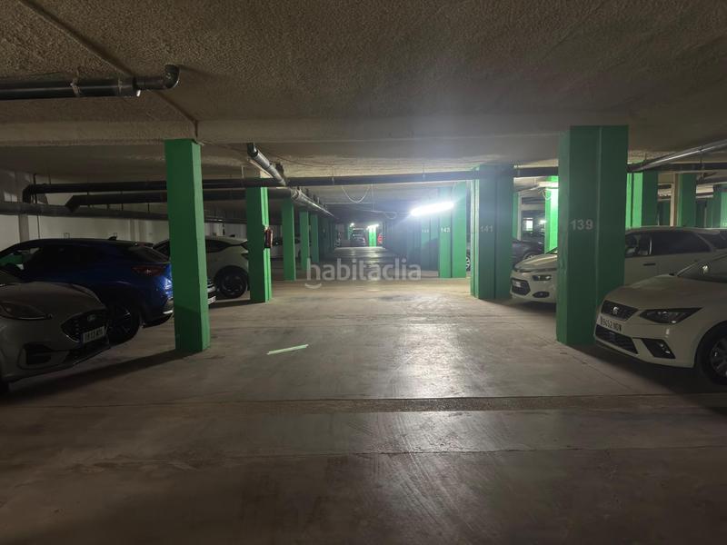 Foto 121d8844-1bb3-4981-857d-de1ef185da0a. Alquiler parking coche alg132 garaje rayado de 10m en la calle albalat de algemesi en Algemesí