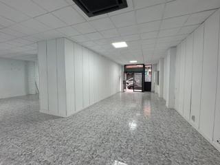 Lloguer Local Comercial a Algemesí. Alg140  local comercial de 256m2 en avenida pais valencia de alg