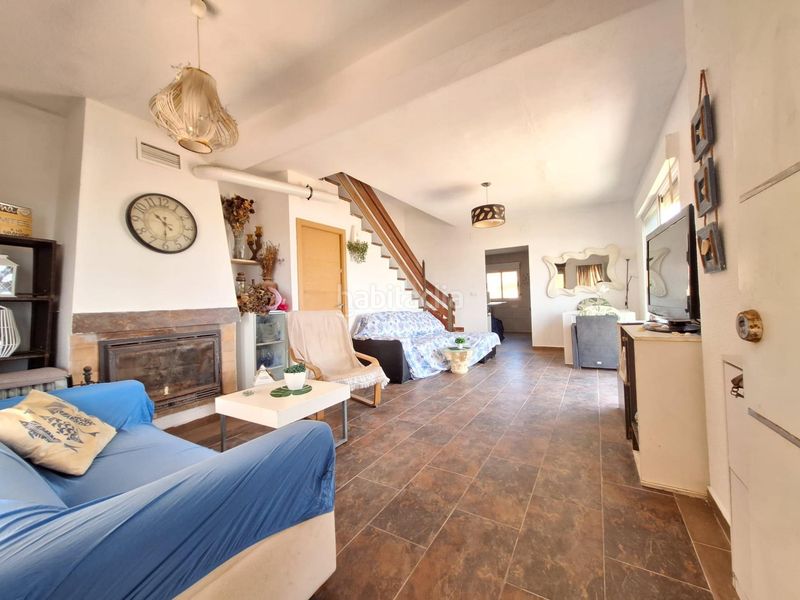 Foto c6733747-cc72-47a2-9121-0d61efe9c386. Casa adossada amb aparcament a Mareny de Barraquetes Sueca