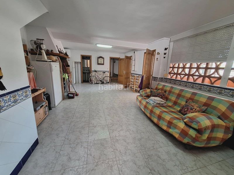 Foto 4fb5d4f4-20f3-44c5-8438-64f8a5e70681. Casa adossada a Tavernes de la Valldigna