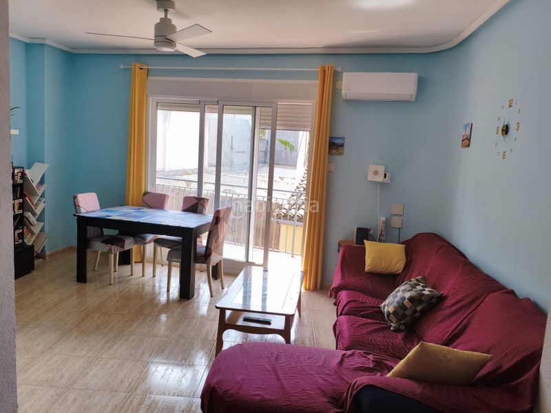 Foto c6c3ee31-5d8b-4ce8-ab46-4b96901c8987. Pis a Algemesí