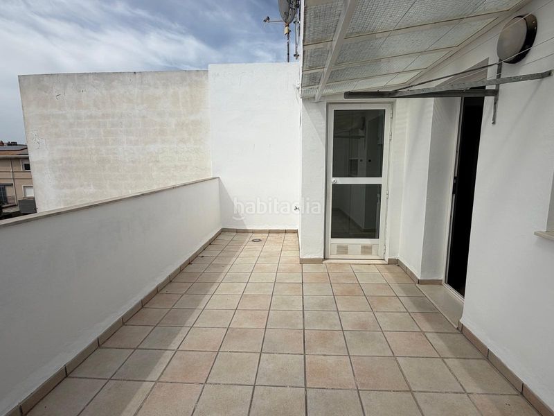 Foto 60716ce1-9204-40a9-b39d-533c86df5835. Casa adossada amb aparcament a Algemesí